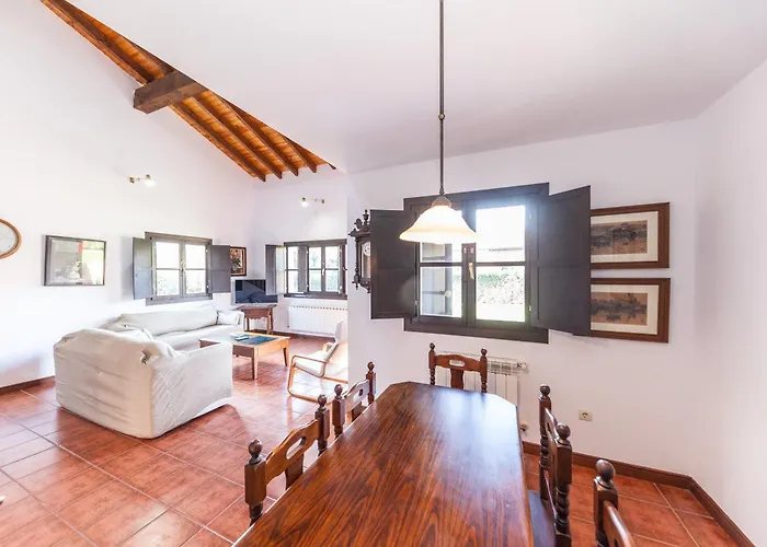 Your Retreat On The Asturian Coast Сasa de vacaciones